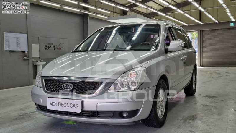 2013 KIA Carnival