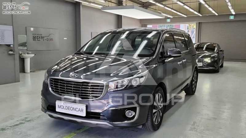 2014 KIA Carnival