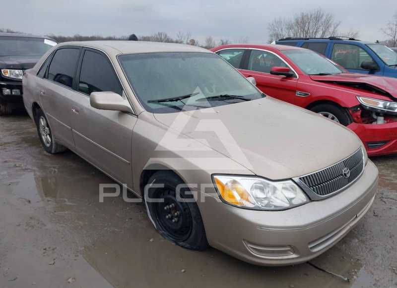 2000 Toyota AVALON photo
