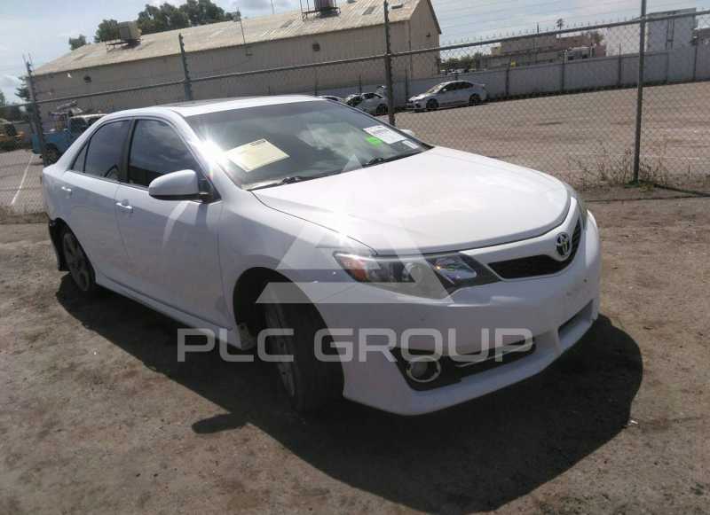 2013 Toyota CAMRY photo