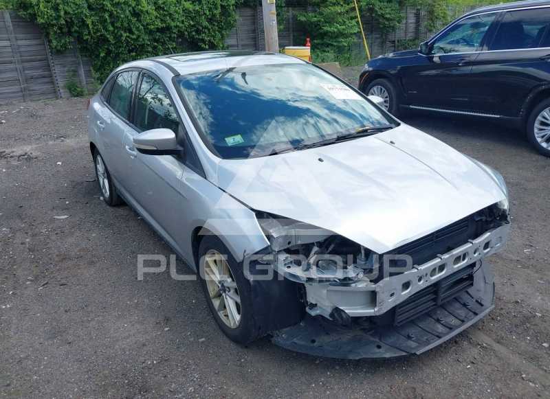 2015 Ford FOCUS photo