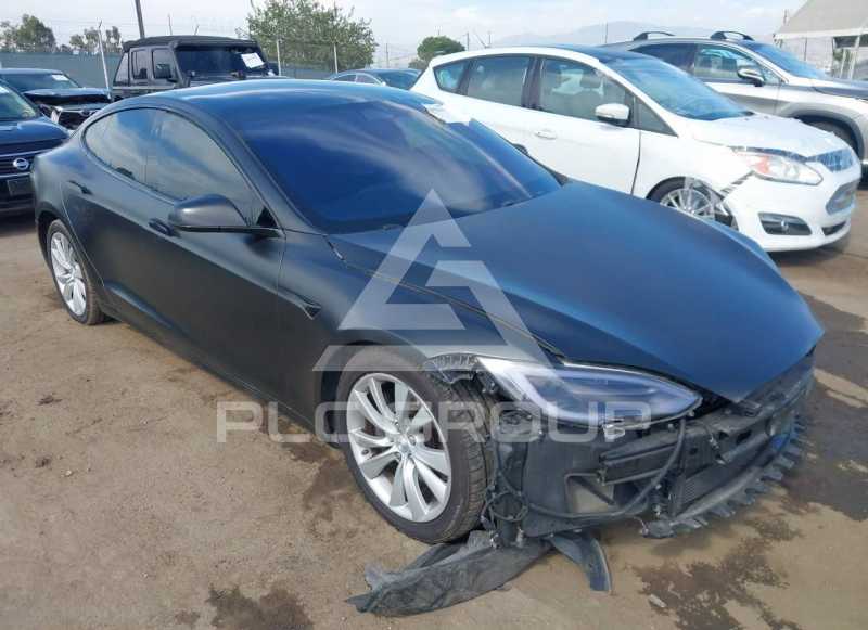 2017 Tesla Model S фото