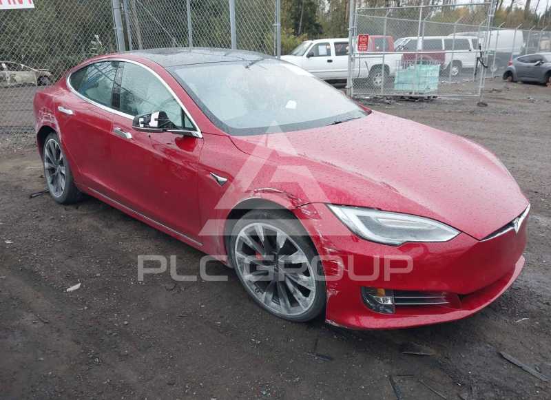 2019 Tesla Model S фото