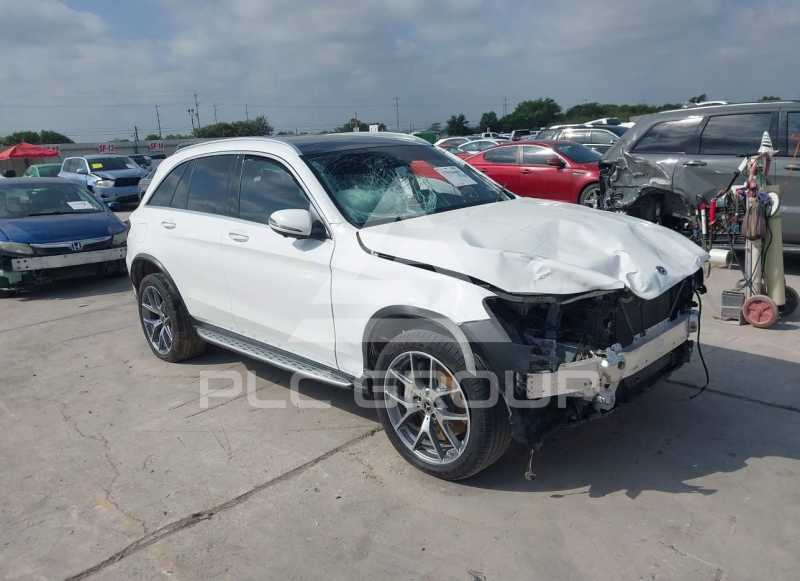 2022 Mercedes Benz GLC-Class фото