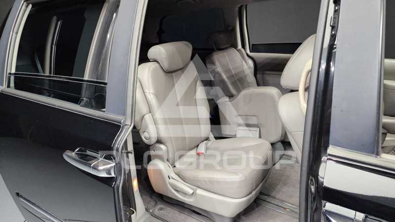 2013 KIA Carnival