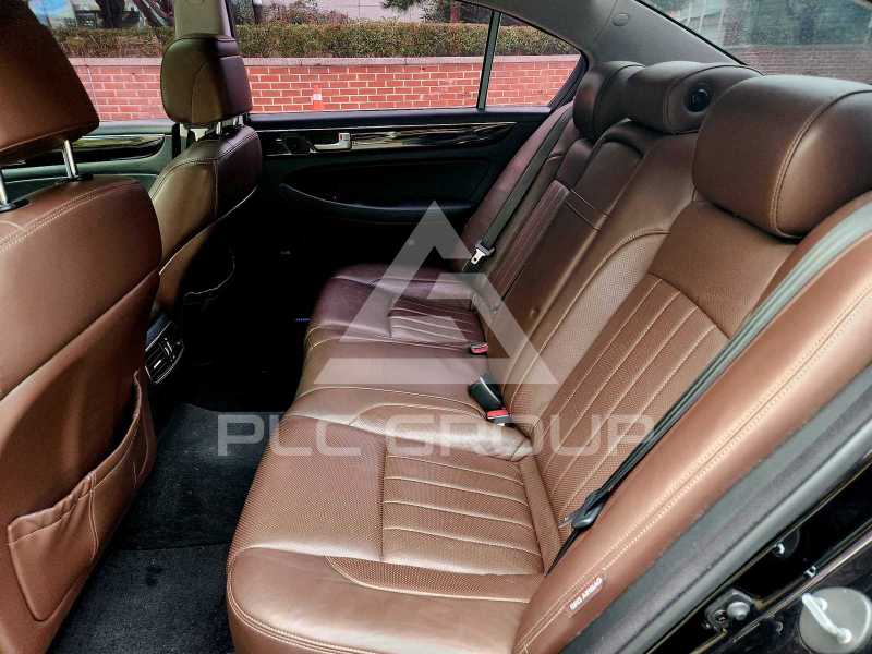 2013 Hyundai Genesis