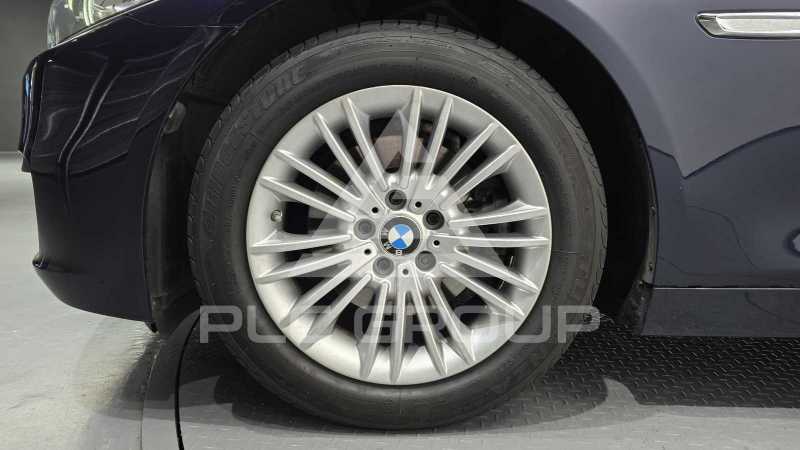 2015 BMW 520