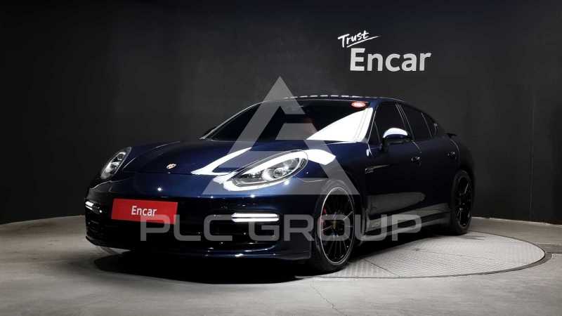 2016 Porsche Panamera