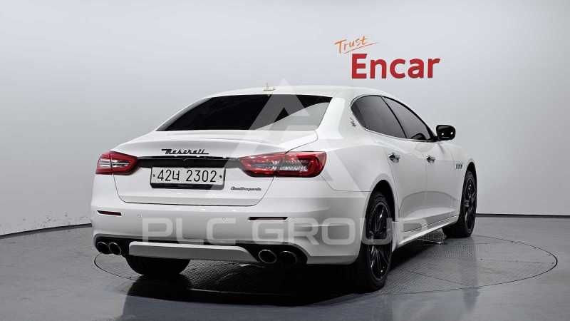 2017 Maserati QUATTROPORTE