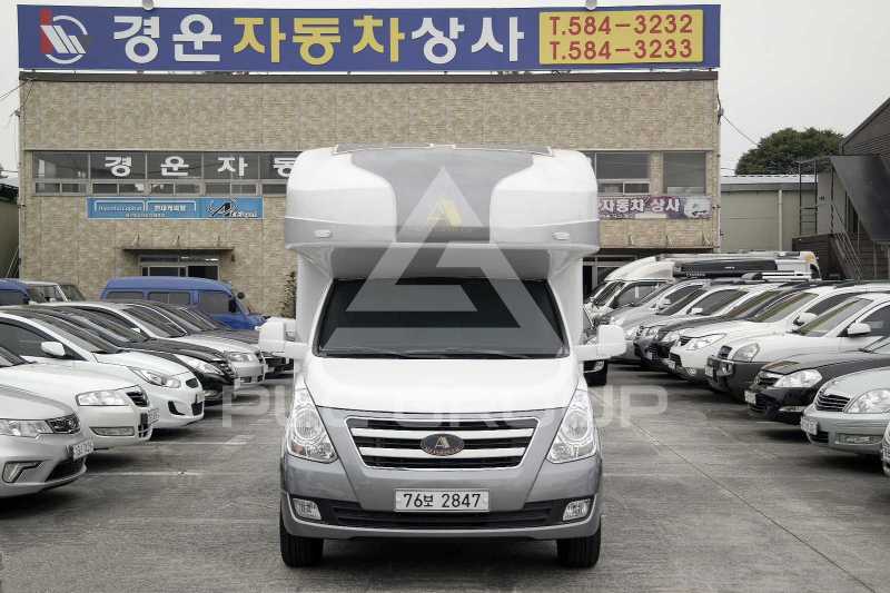 2018 Hyundai Starex