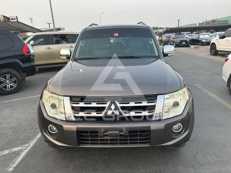 2013 Mitsubishi PAJARO