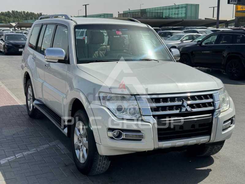 2015 Mitsubishi PAJARO