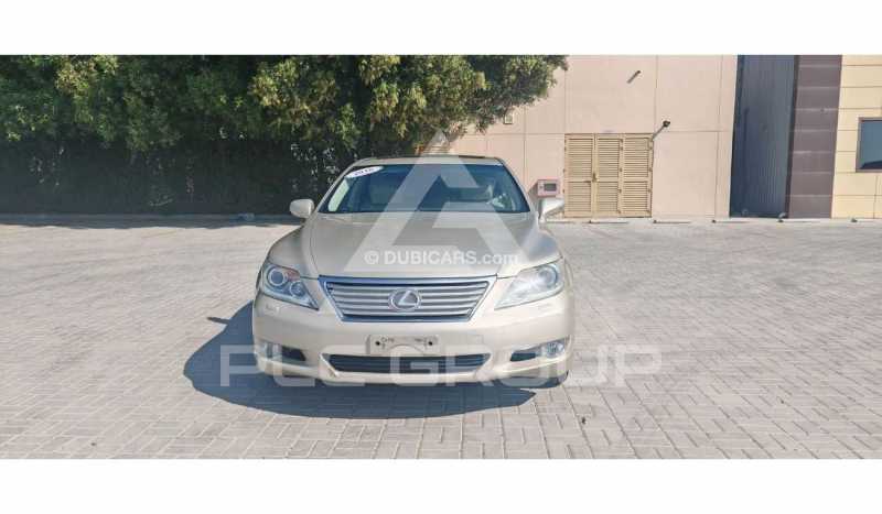 2010 Lexus LS460