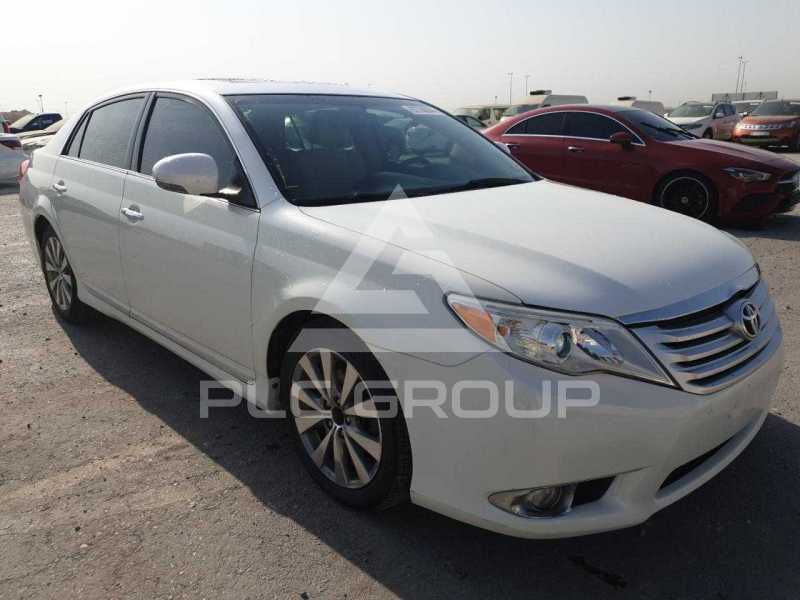 2012 Toyota AVALON