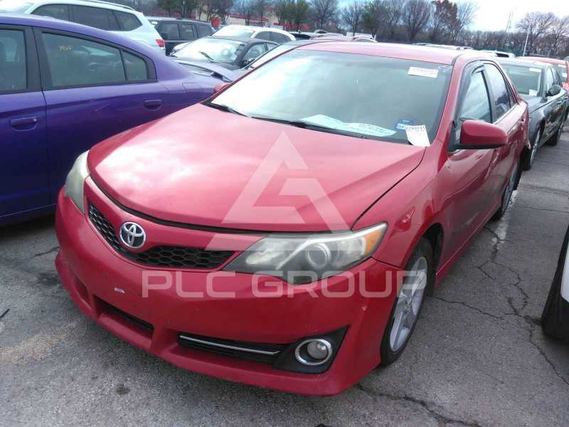 2013 Toyota CAMRY фото