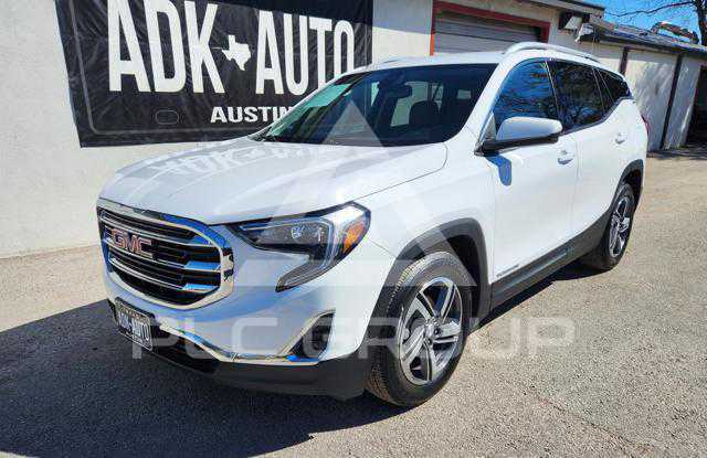 2021 GMC TERRAIN photo