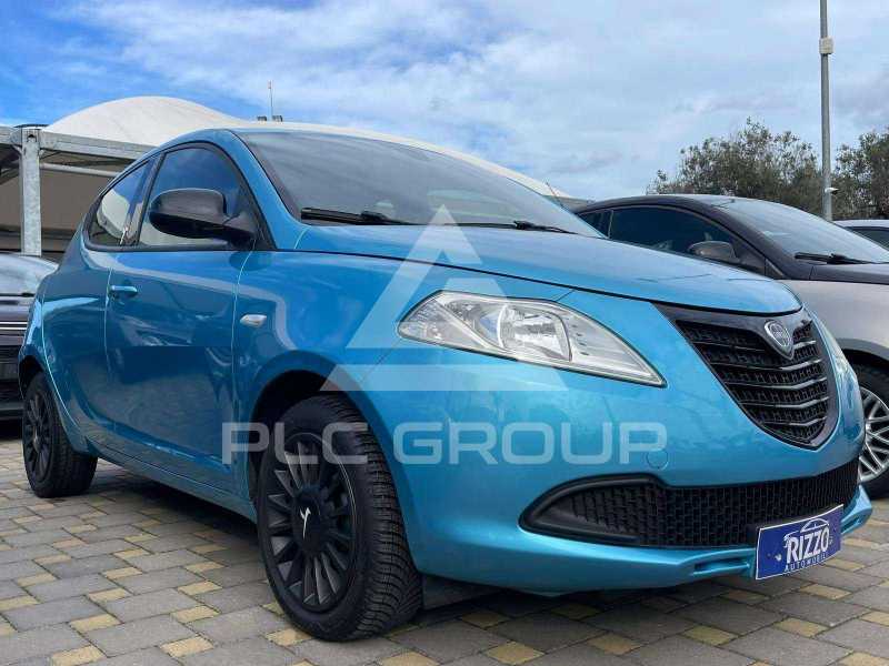 2017 Lancia YPSILON