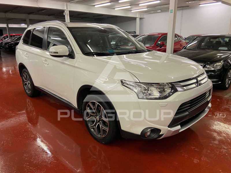 2016 Mitsubishi OUTLANDER