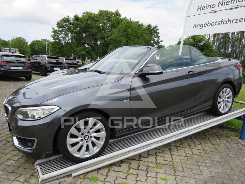 2016 BMW 220