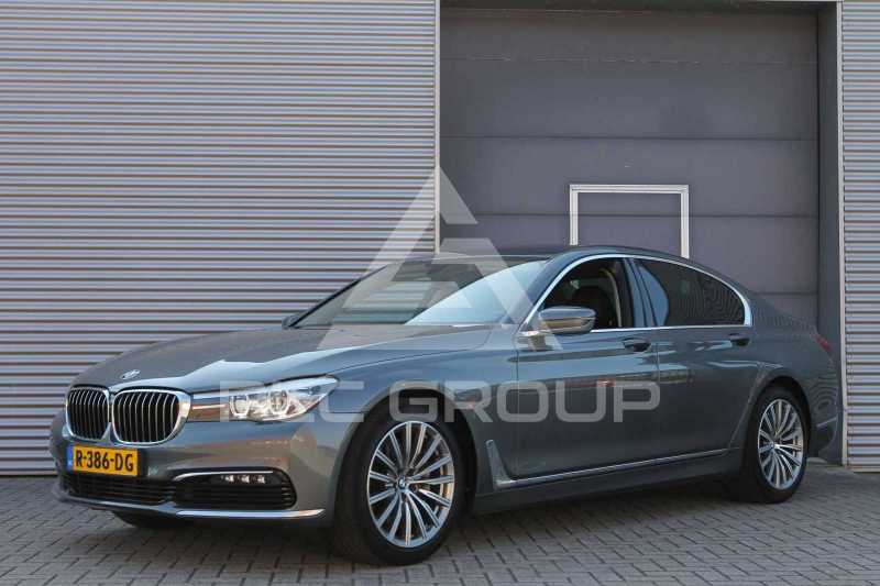 2016 BMW 730