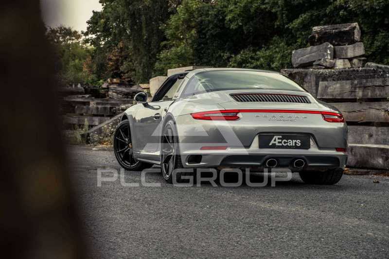 2016 Porsche 911