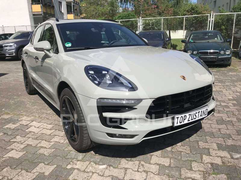 2016 Porsche MACAN