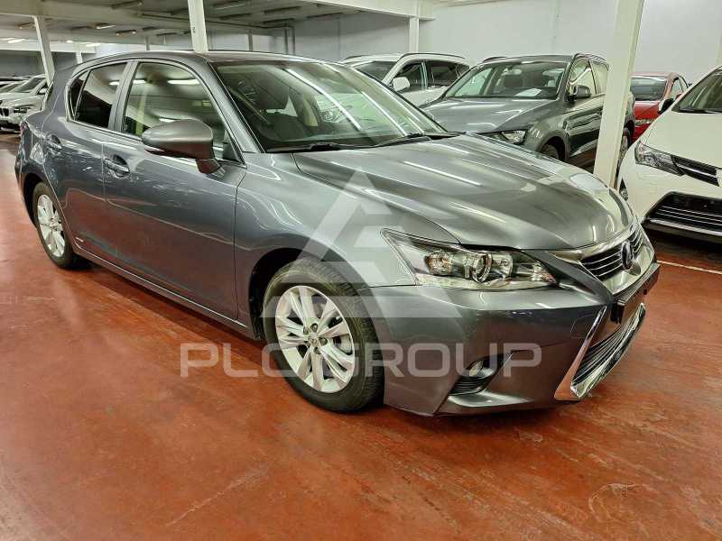 2016 Lexus CT200