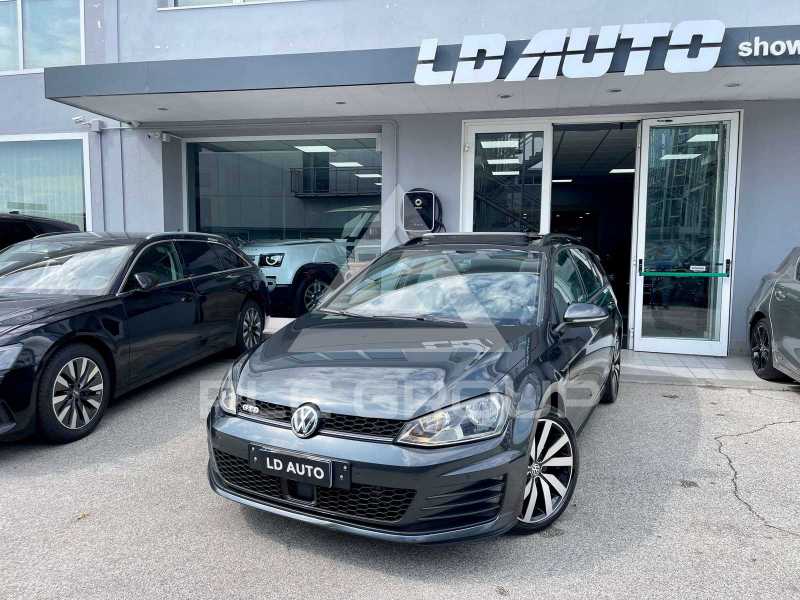 2016 Volkswagen GOLF
