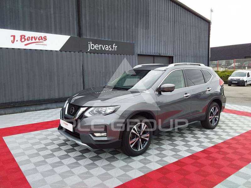 2017 Nissan X-TRAIL