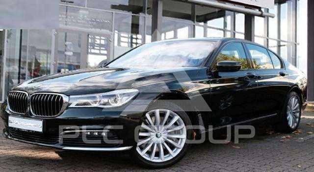2017 BMW 750