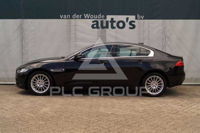 2017 Jaguar XE