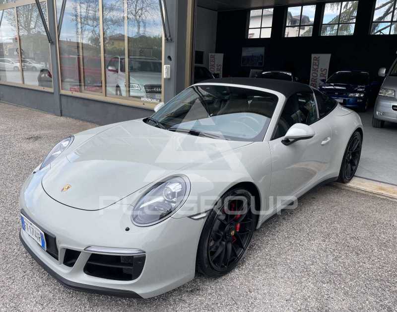 2017 Porsche 911