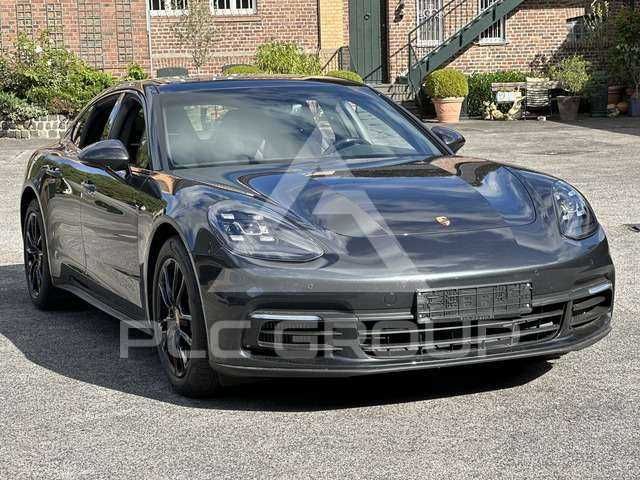 2017 Porsche Panamera