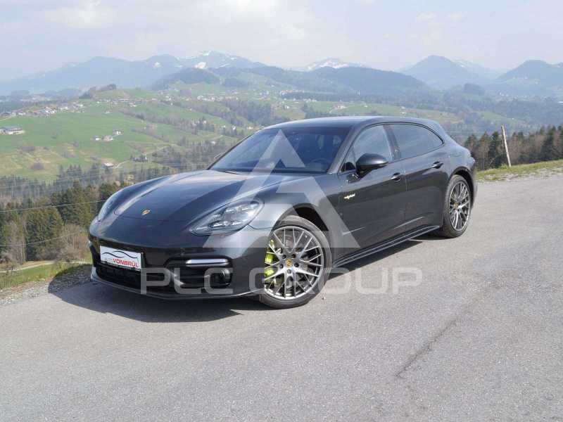 2017 Porsche Panamera