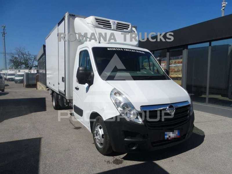 2017 Opel Movano