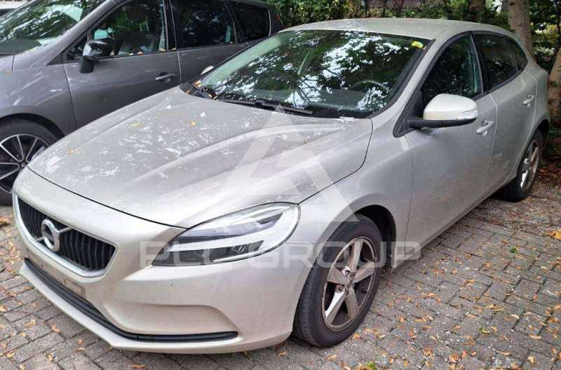 2018 Volvo V40