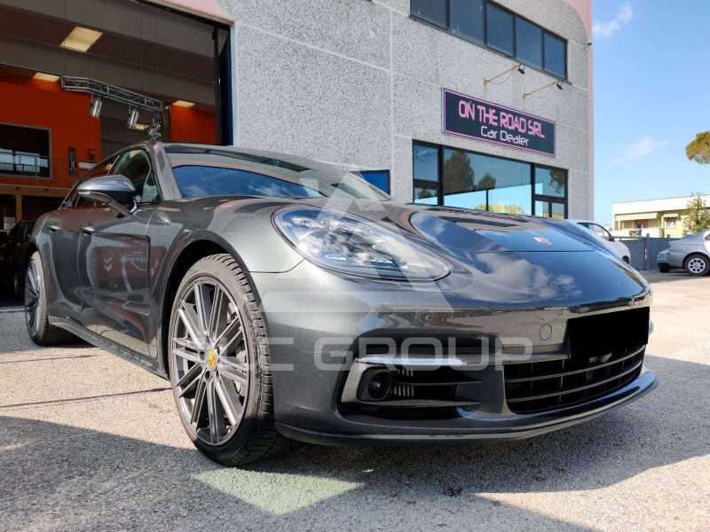 2018 Porsche Panamera