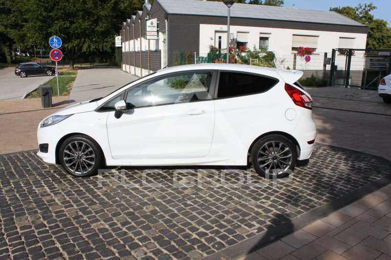 2018 Ford FIESTA