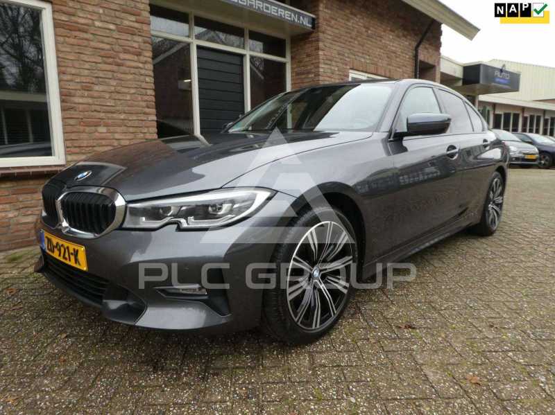 2019 BMW 320