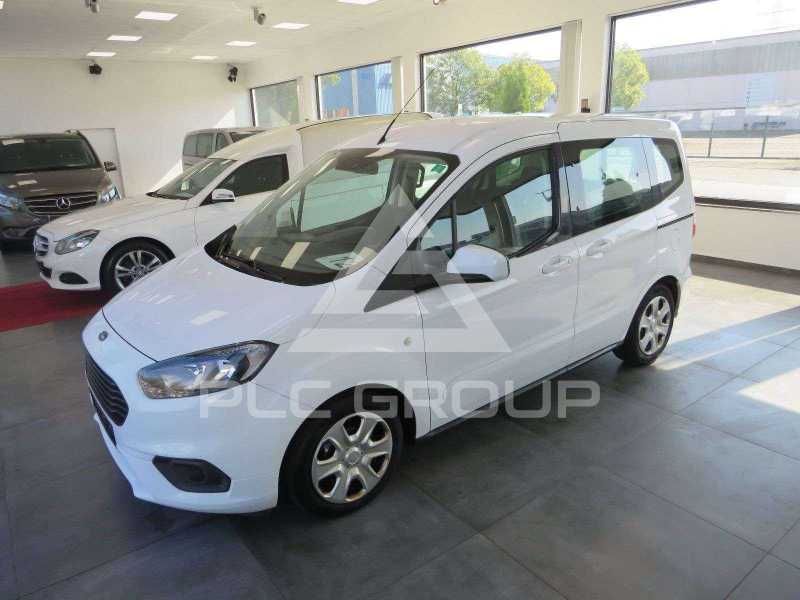 2019 Ford Tourneo