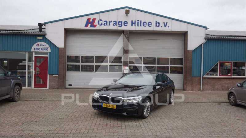 2020 BMW 520