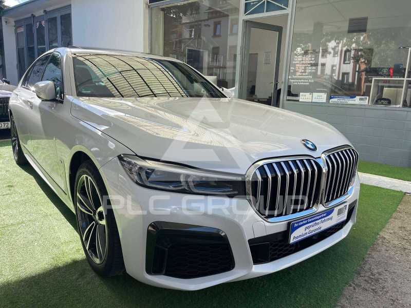 2020 BMW 730