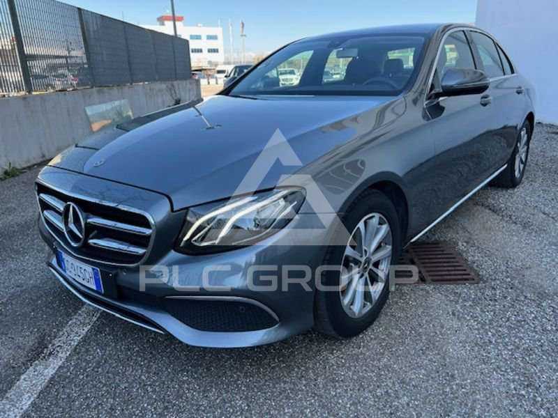 2020 Mercedes Benz E 220