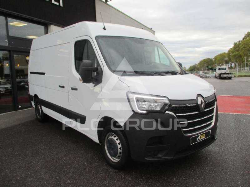 2020 Renault Master