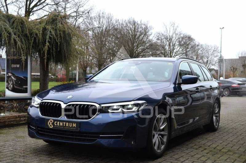 2021 BMW 530