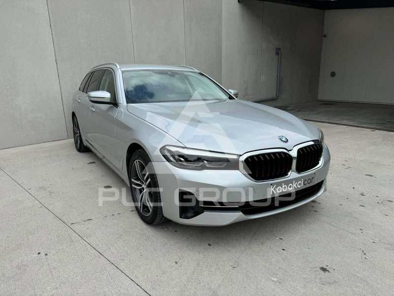 2021 BMW 520
