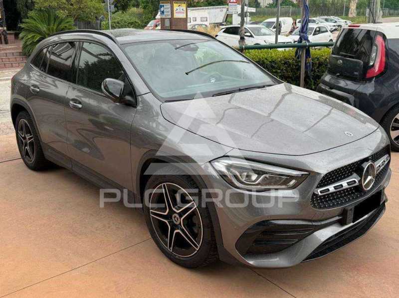 2021 Mercedes Benz GLA 200
