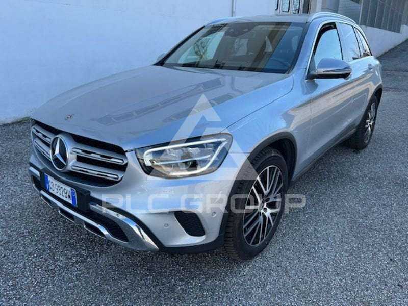 2021 Mercedes Benz GLC 220