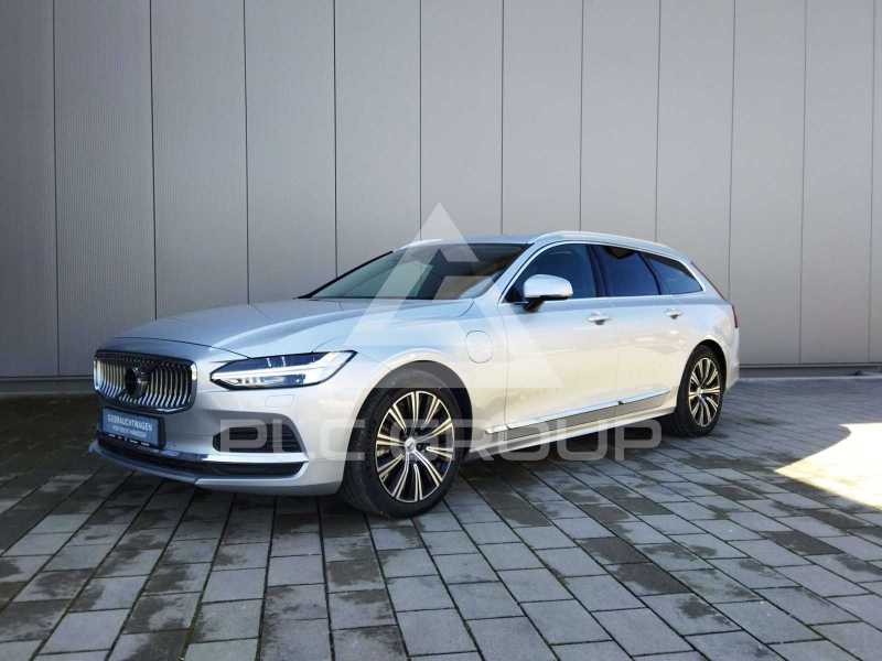 2021 Volvo V90