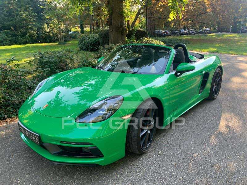 2021 Porsche 718